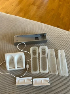 Tradera Wii Tillbehör Wii fodral speltillbehör> Nintendo