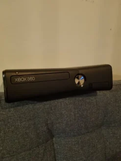 Tradera Xbox 360 Konsol> Xbox